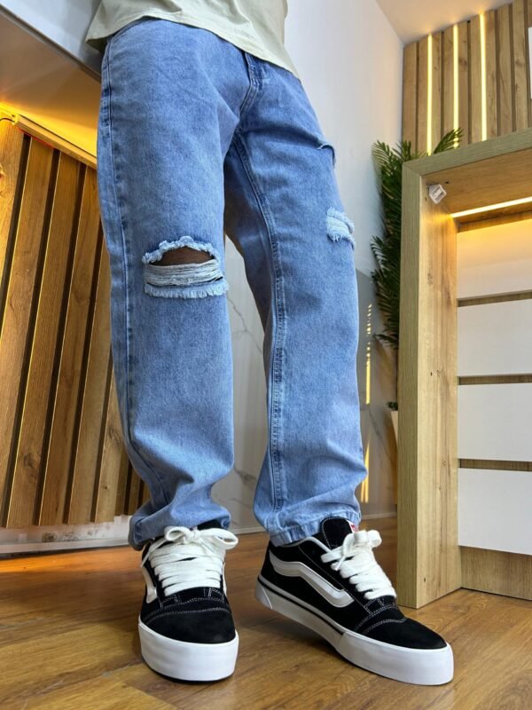 OVERSIZE RASGADO CELESTE FROSTEADO 1 OVERSIZE CELESTE FROSTEADO